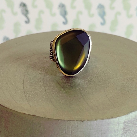 Silpada Luminous Green Glass Ring Size 6 - Picture 2 of 5